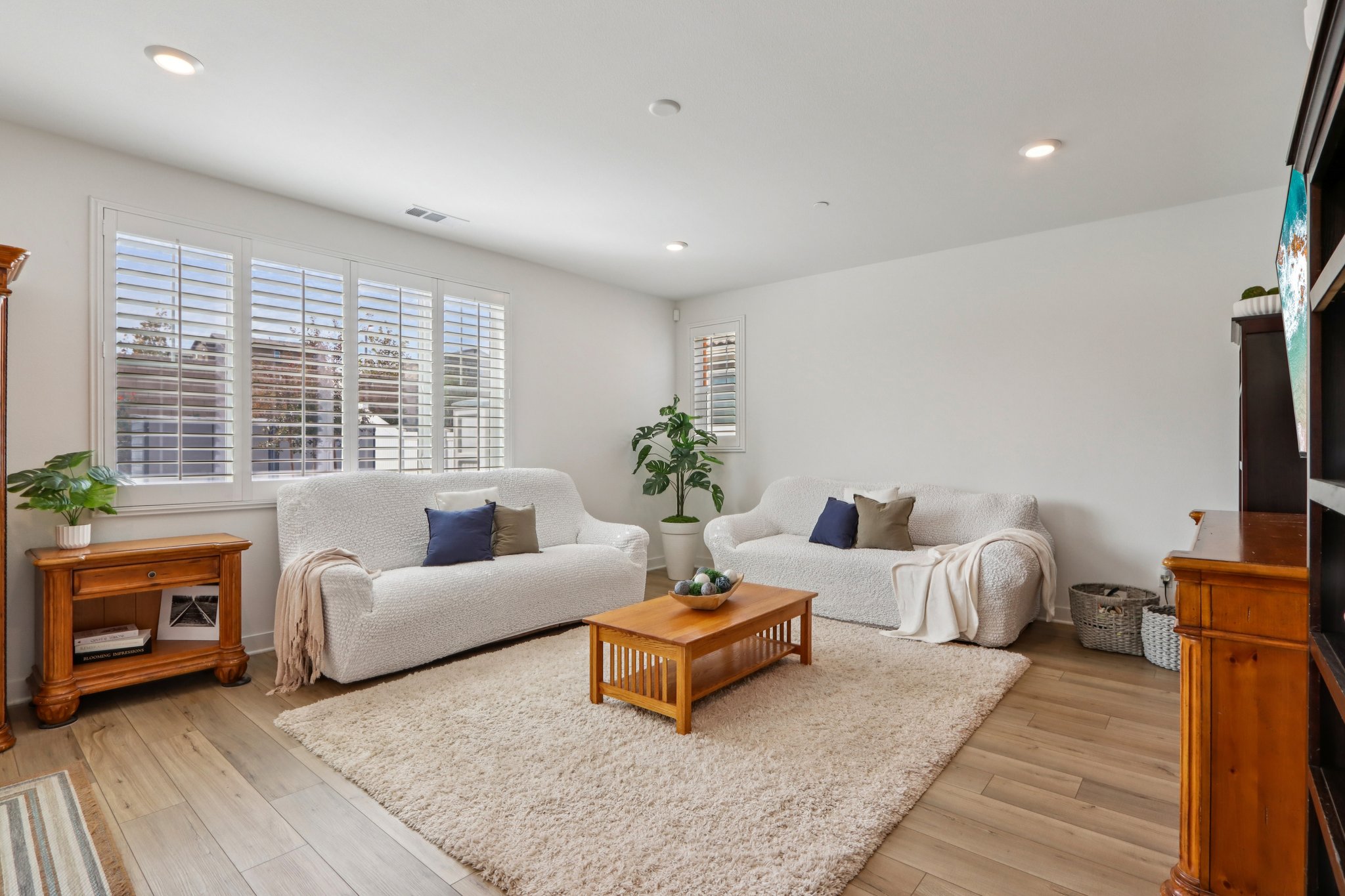 Yellowstone Wy-S1211-019.jpg