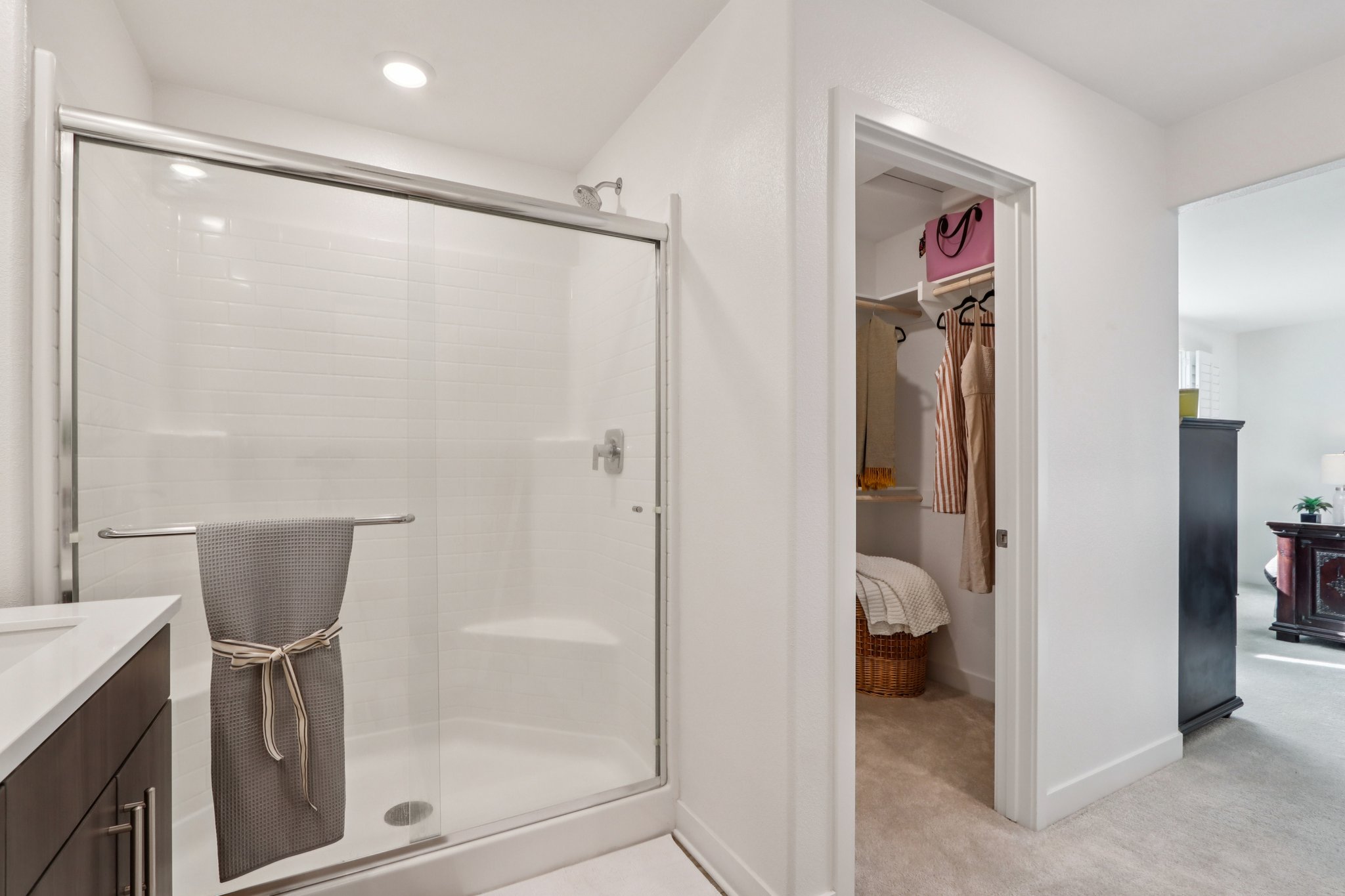 Yellowstone Wy-S1211-037.jpg