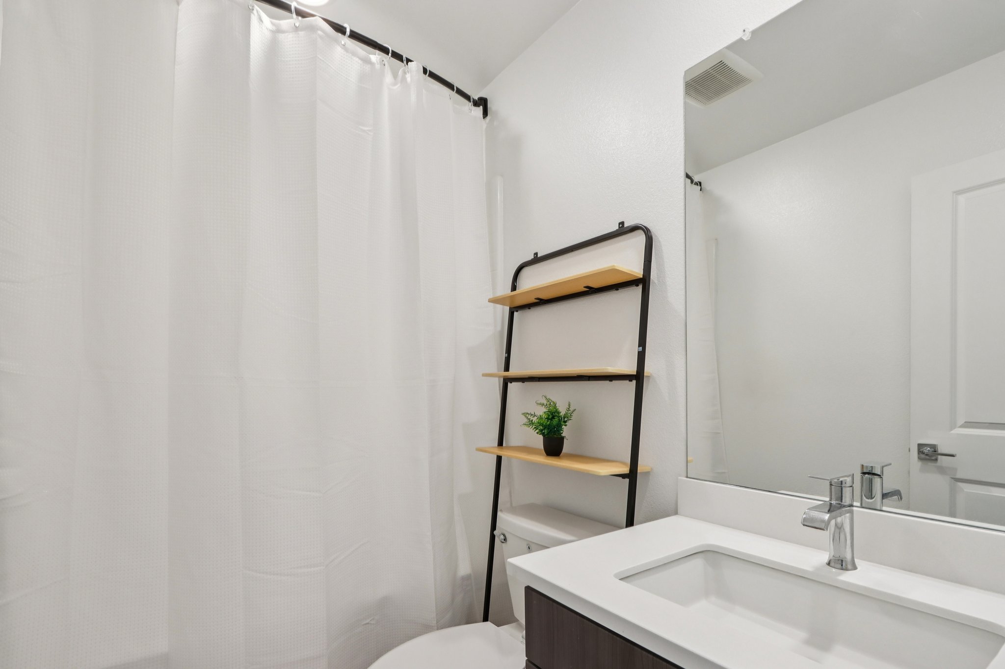 Yellowstone Wy-S1211-041.jpg