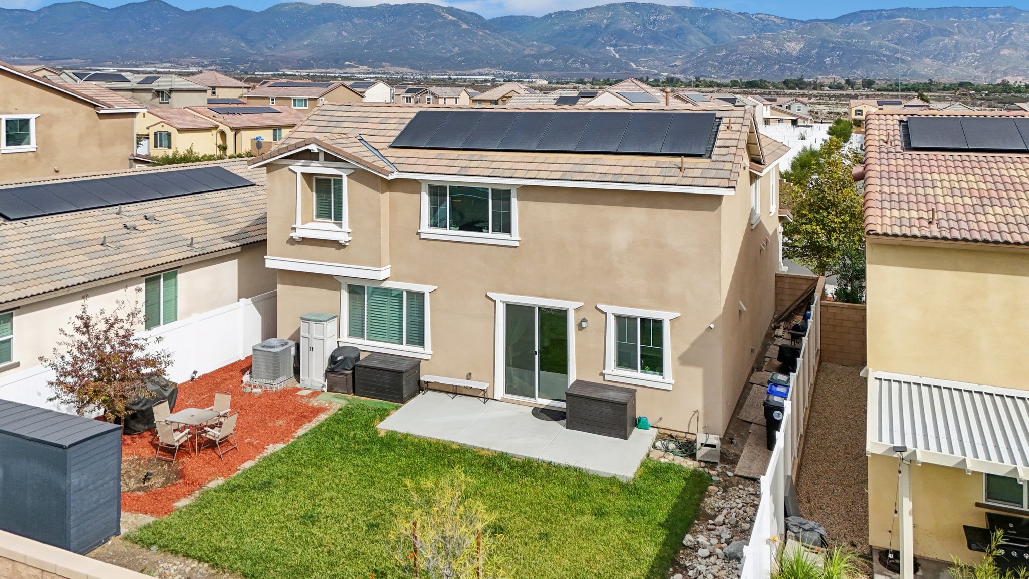 Yellowstone Wy-S1211-070.jpg