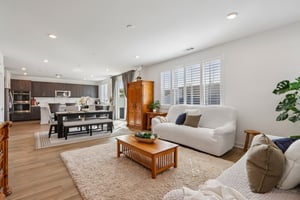 Yellowstone Wy-S1211-020.jpg