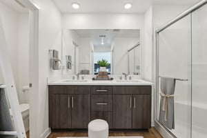 Yellowstone Wy-S1211-034.jpg