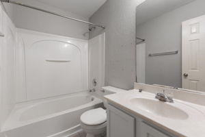  Photo 31