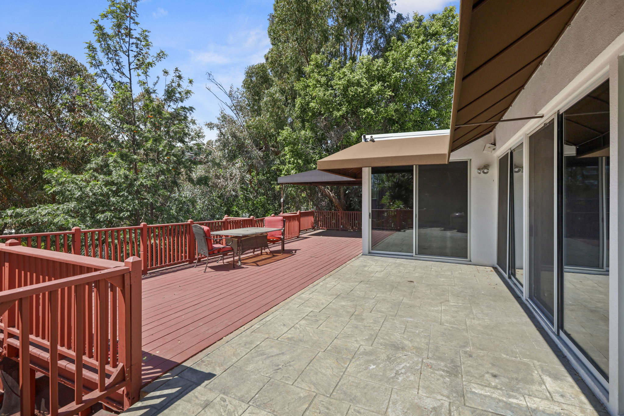 2469 Crest View Dr, Los Angeles, CA 90046, USA Photo 25
