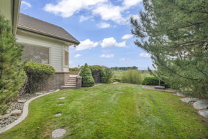  Photo 44