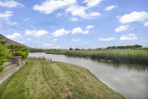  Photo 49