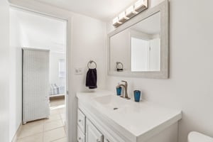S Washington Ave 105C-019.jpg