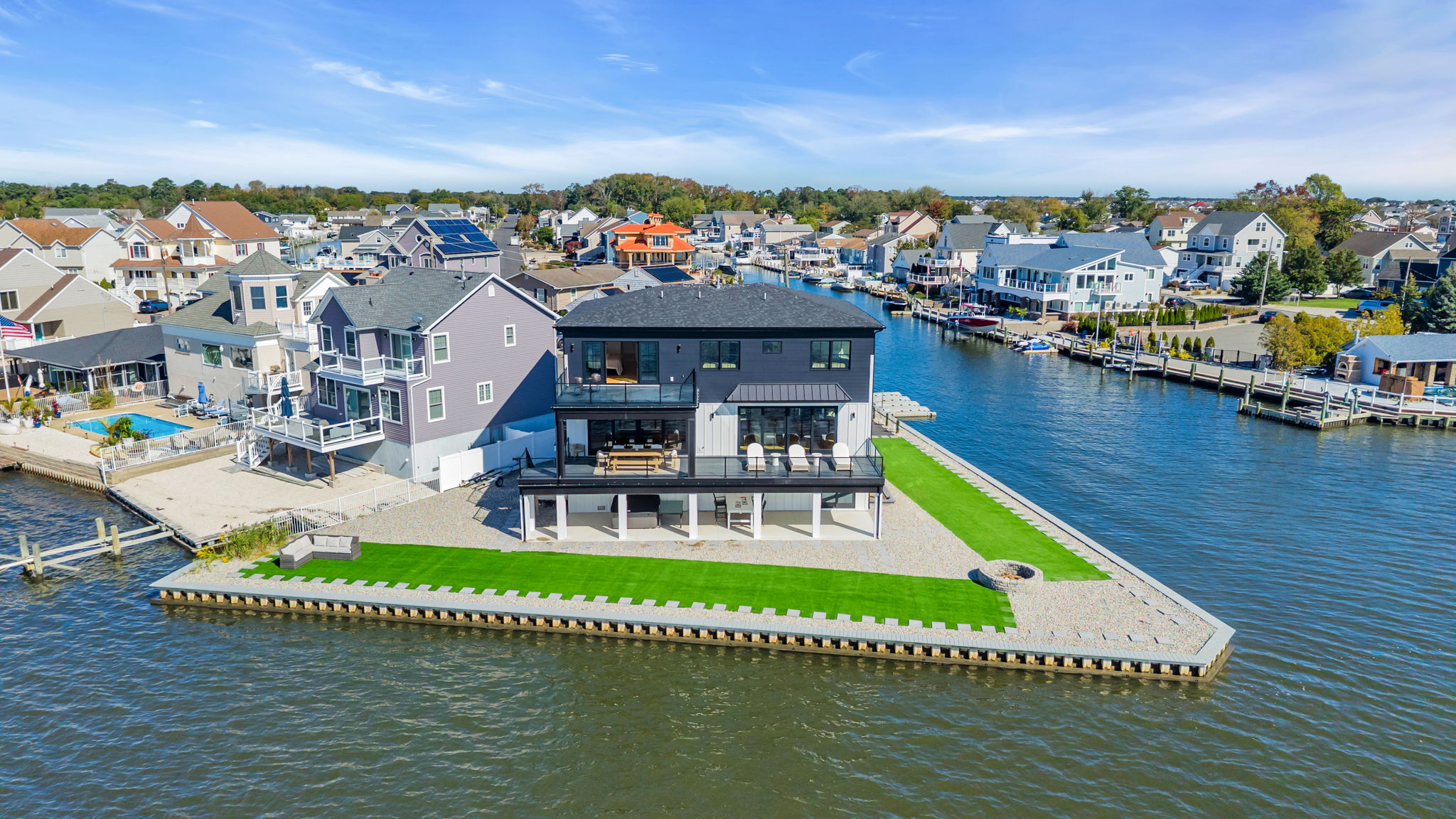  Photo 172