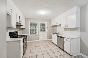 Kimberly Way SW 245-S2108-010.jpg