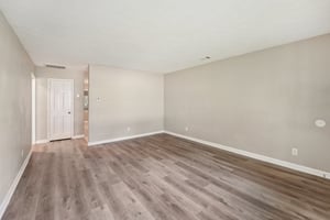 Kimberly Way SW 245-S2108-014.jpg