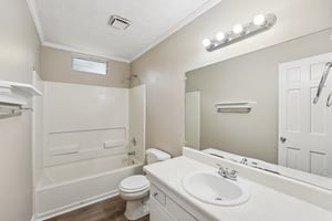 Kimberly Way SW 245-S2108-018.jpg