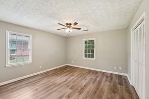 Kimberly Way SW 245-S2108-019.jpg
