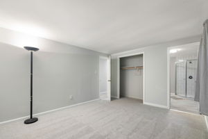  Photo 37