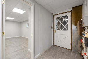  Photo 49