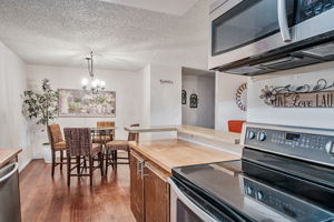 012_247 N Capitol Ave 