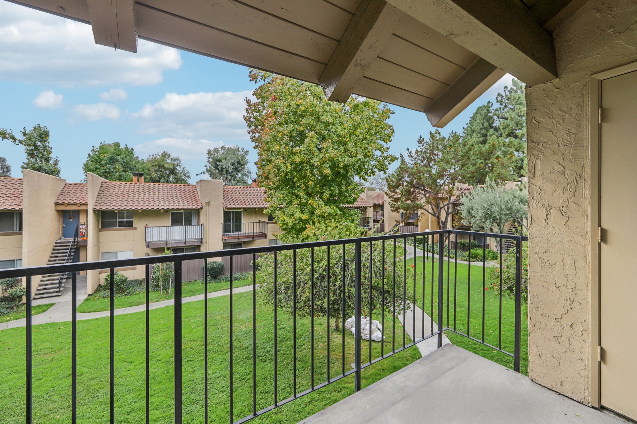 N Capitol Ave 245-S1311-026.jpg