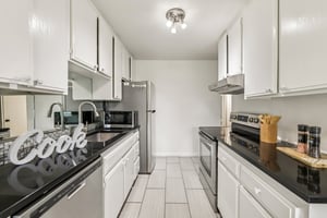 N Capitol Ave 245-S1311-011.jpg