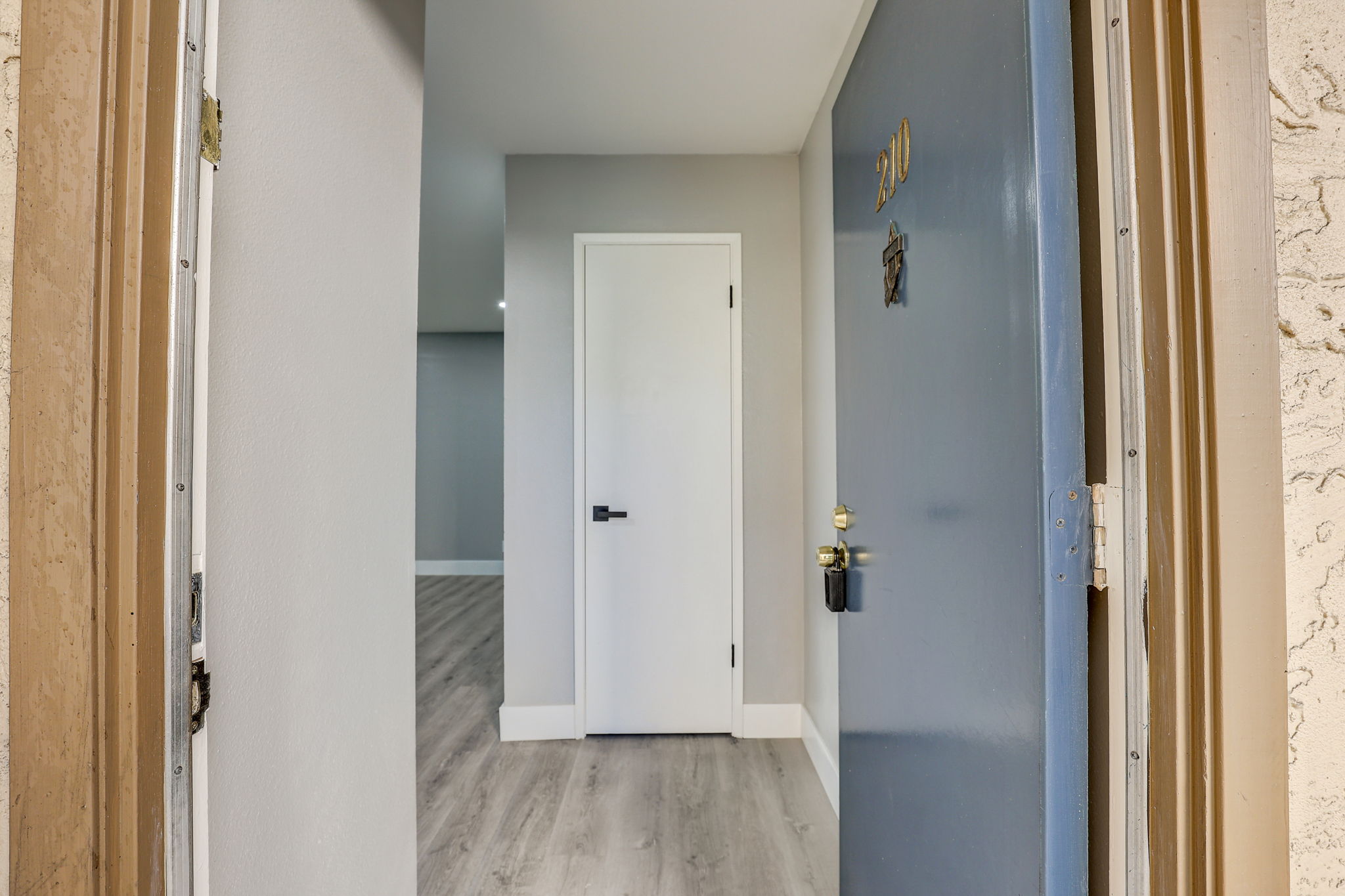 N Capitol Ave-005