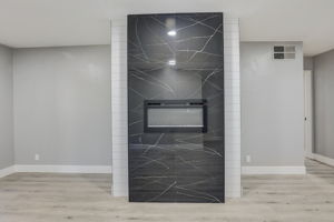 N Capitol Ave-011