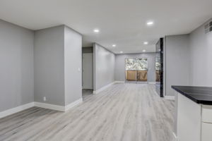 N Capitol Ave-015