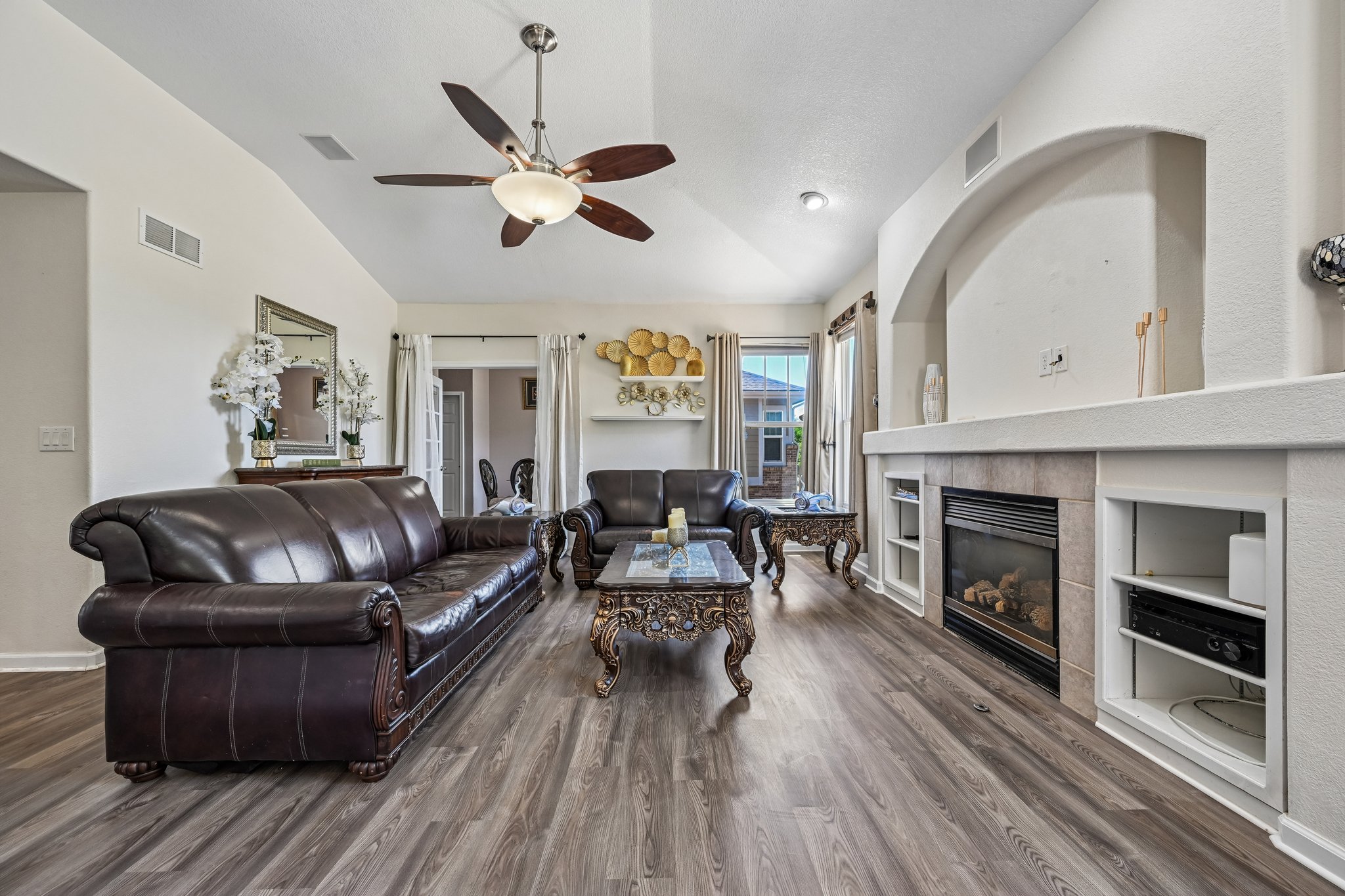 N Coolidge Way-S1407-010.jpg