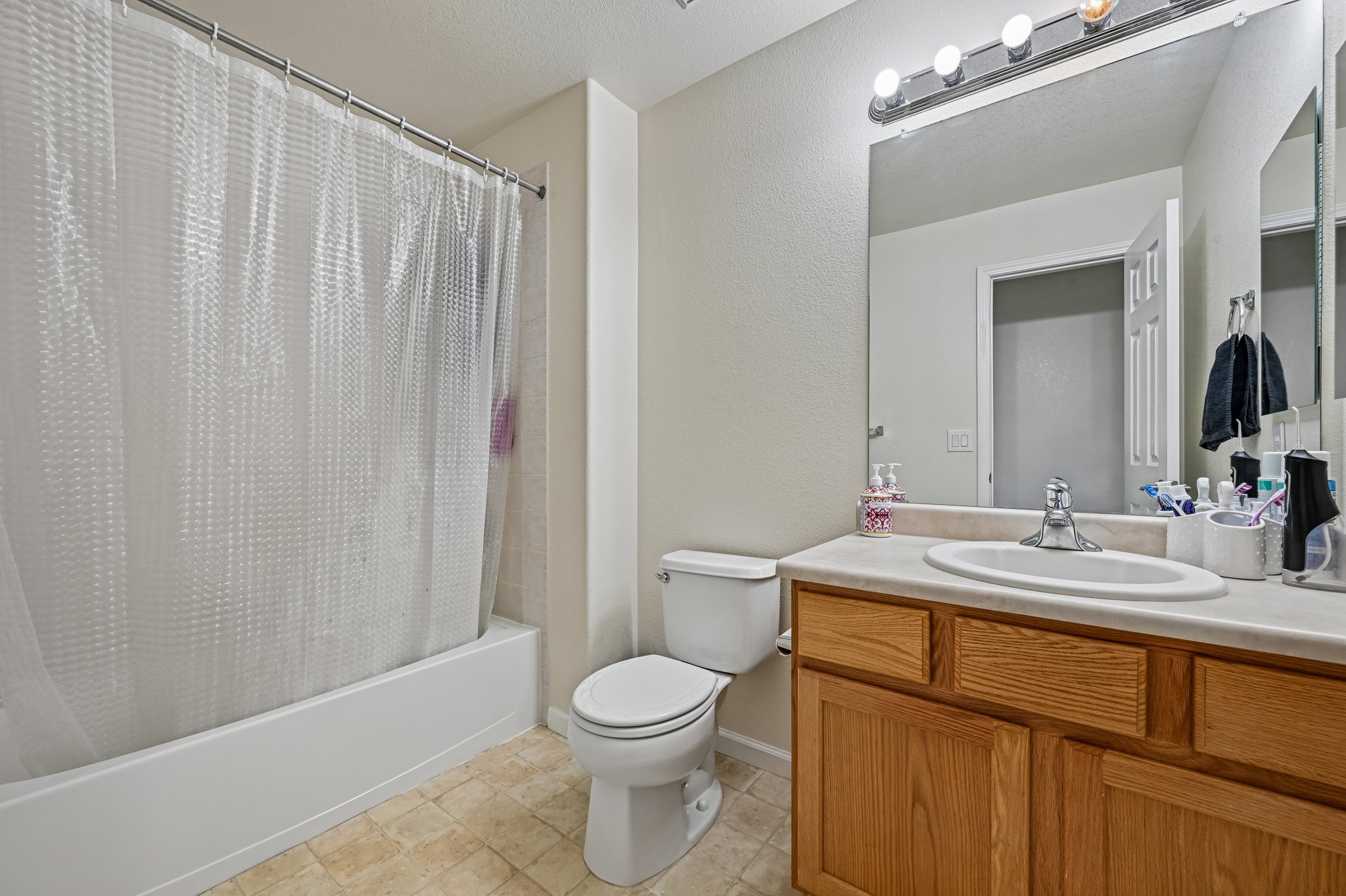 N Coolidge Way-S1407-034.jpg