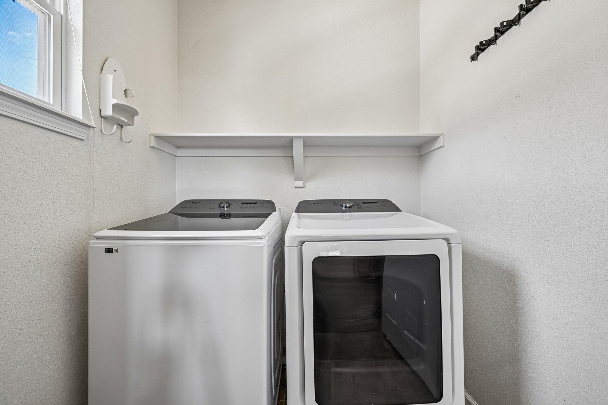 N Coolidge Way-S1407-054.jpg