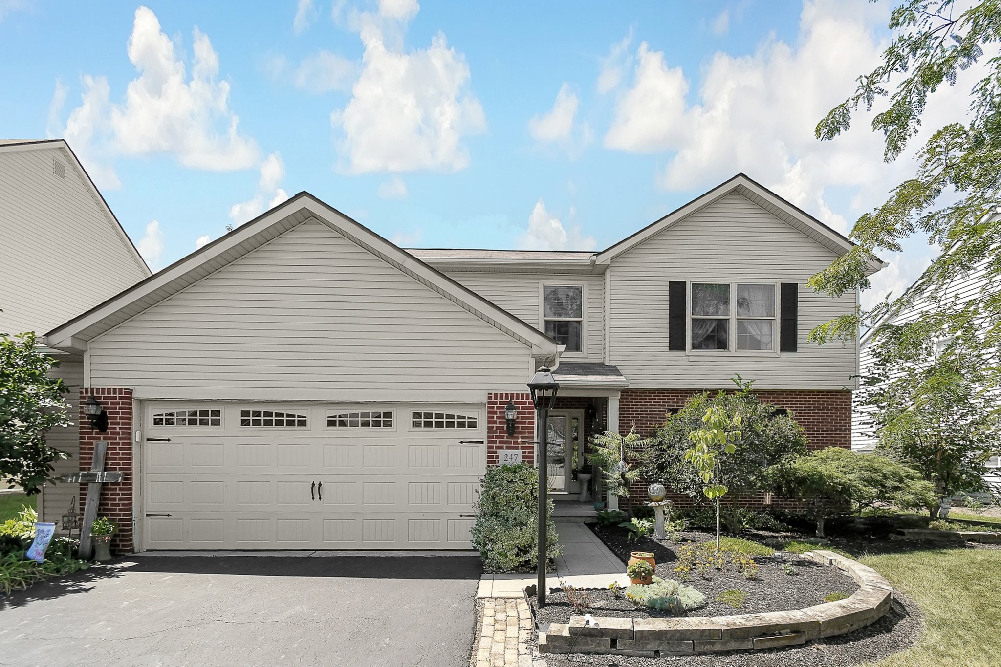 247 Trail E, Pataskala, OH 43062, USA Photo 1