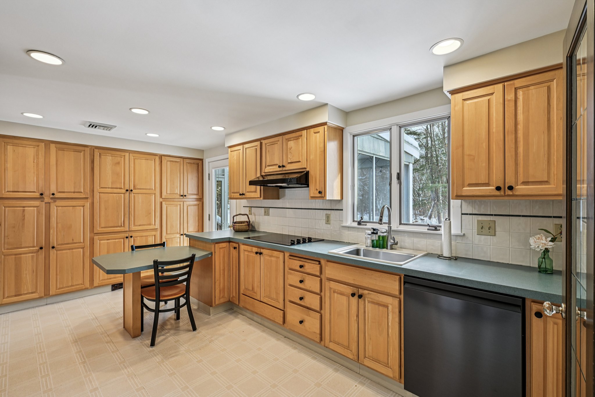 W Acton Rd-S2301-019.jpg