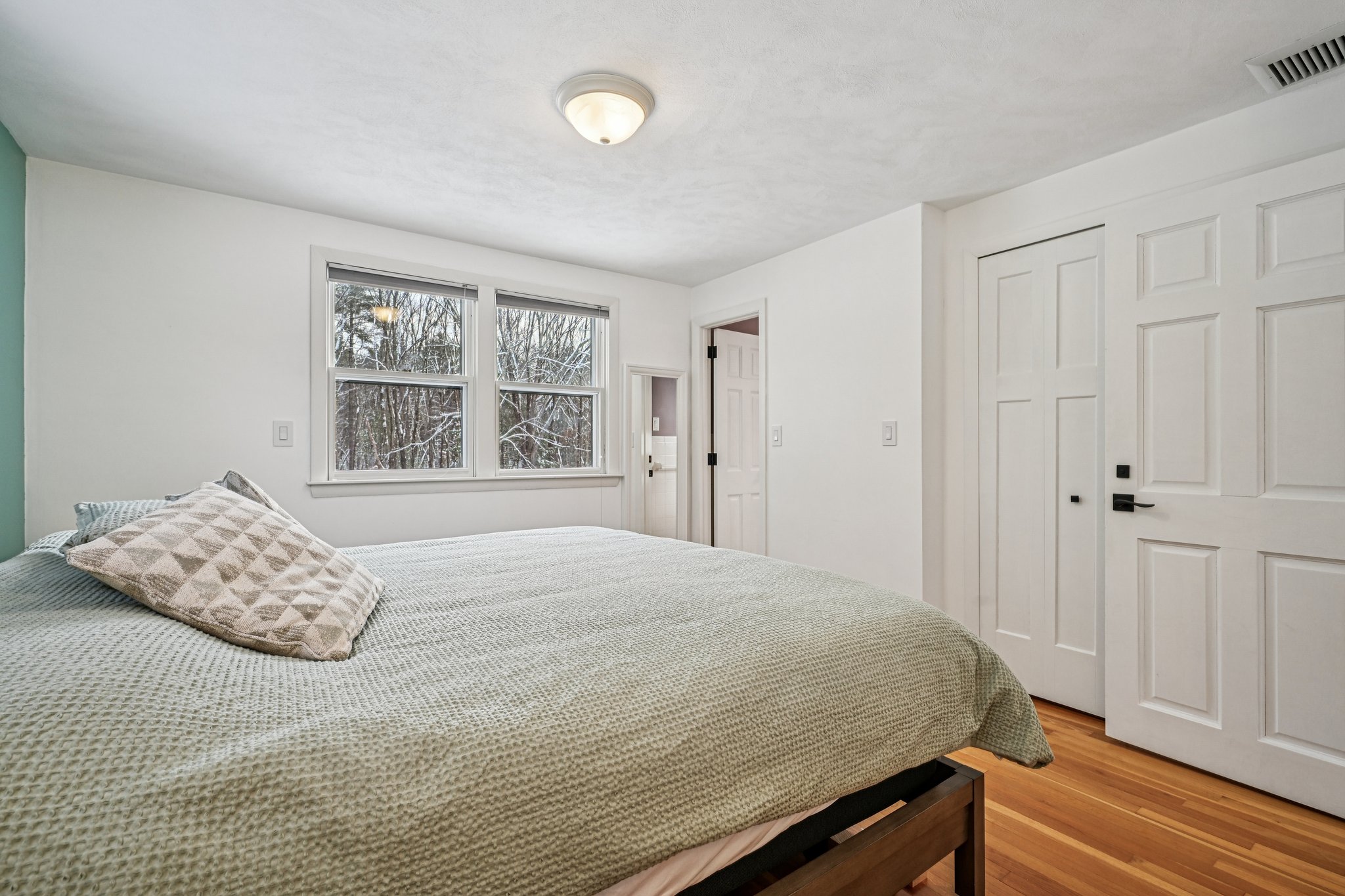 W Acton Rd-S2301-024.jpg