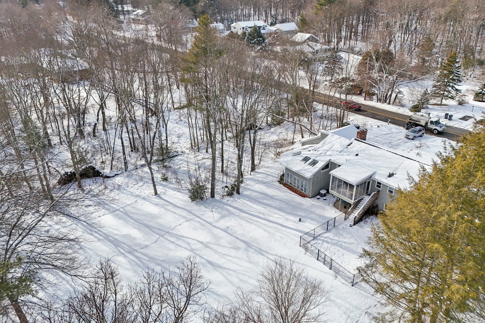 W Acton Rd-S2301-055.jpg