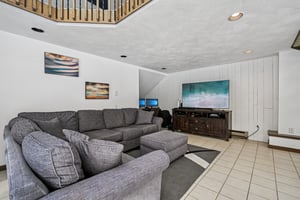 W Acton Rd-S2301-008.jpg