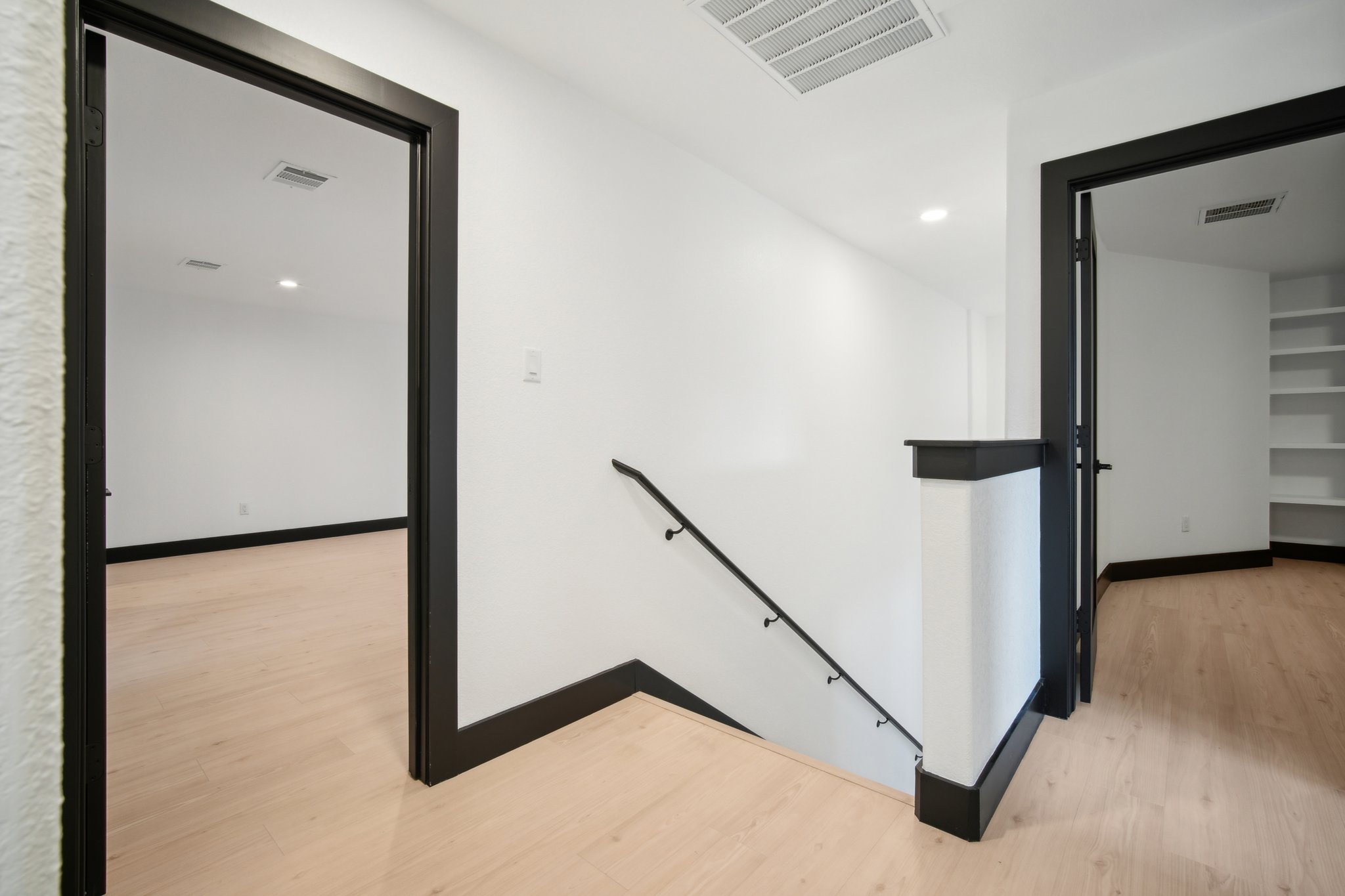 Woodlake Dr-027.jpg