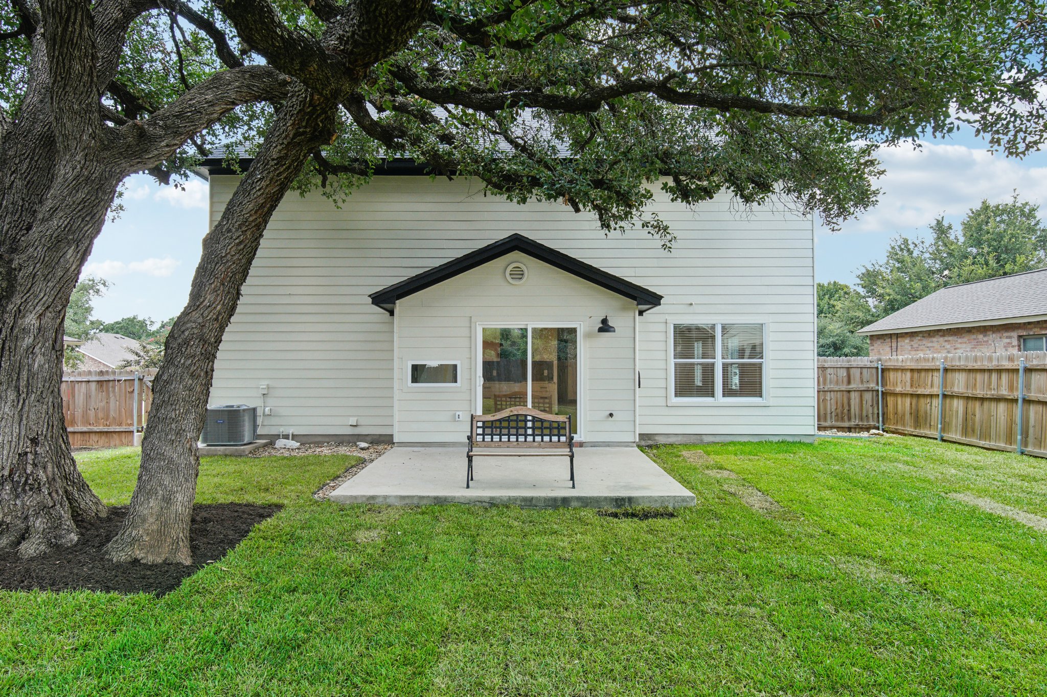 Woodlake Dr-041.jpg