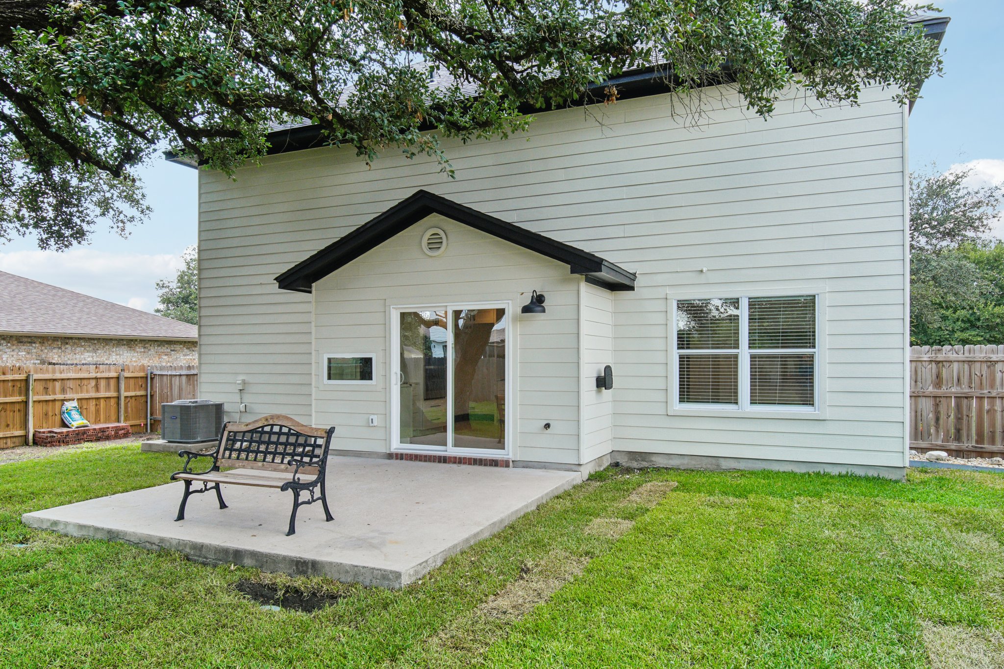 Woodlake Dr-045.jpg