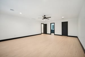 Woodlake Dr-033.jpg