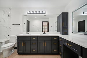 Woodlake Dr-036.jpg