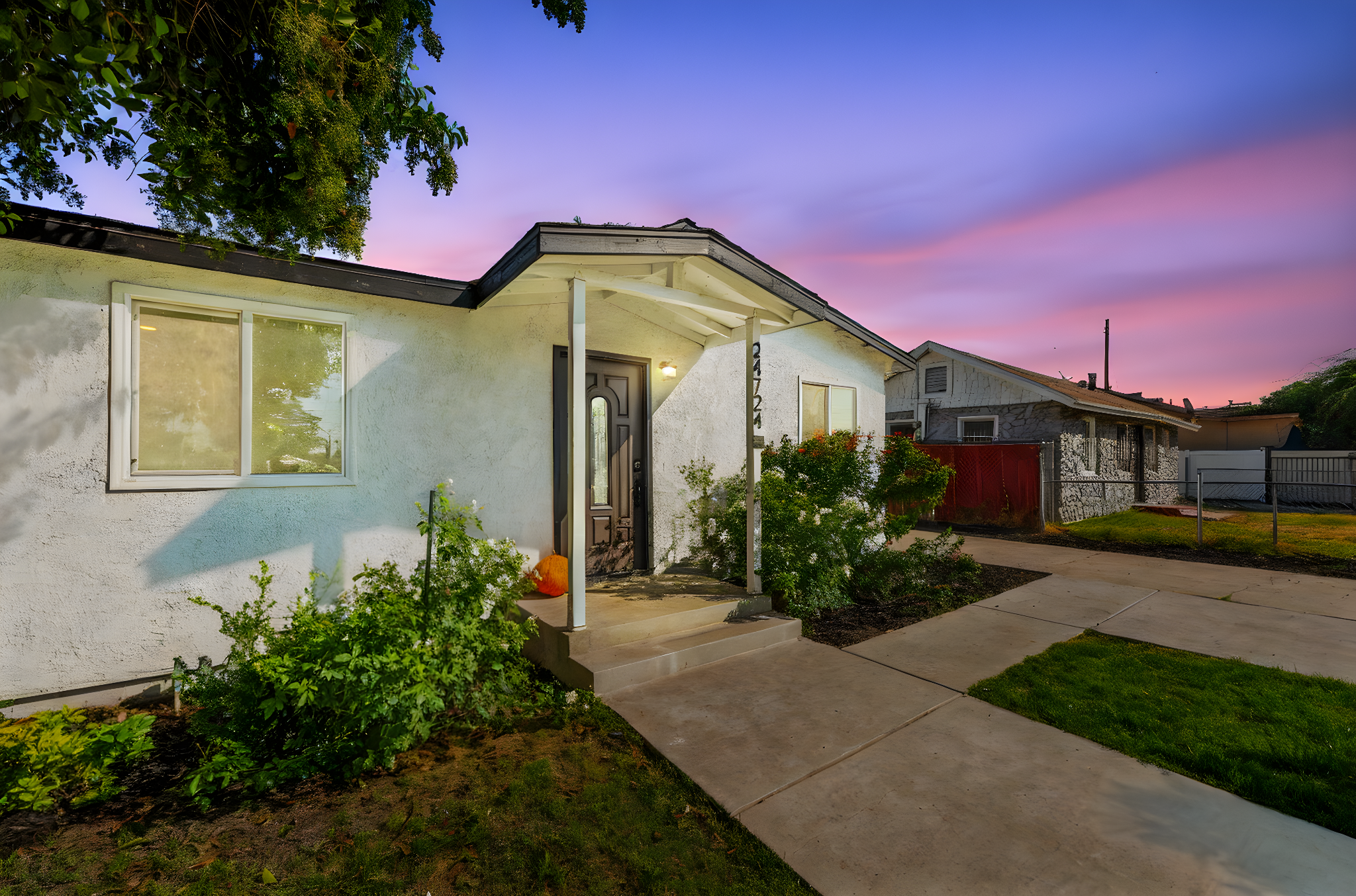 5-24724 Court St day to dusk.jpeg