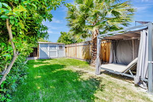 041_2473 Olive Ave