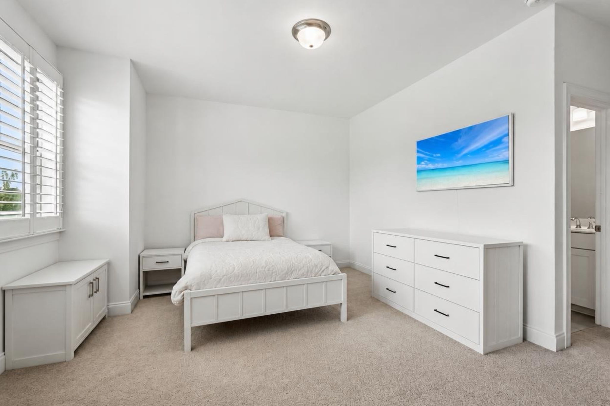 Guest Room 2