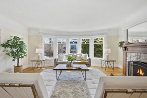 012_F8_2475 18th Ave