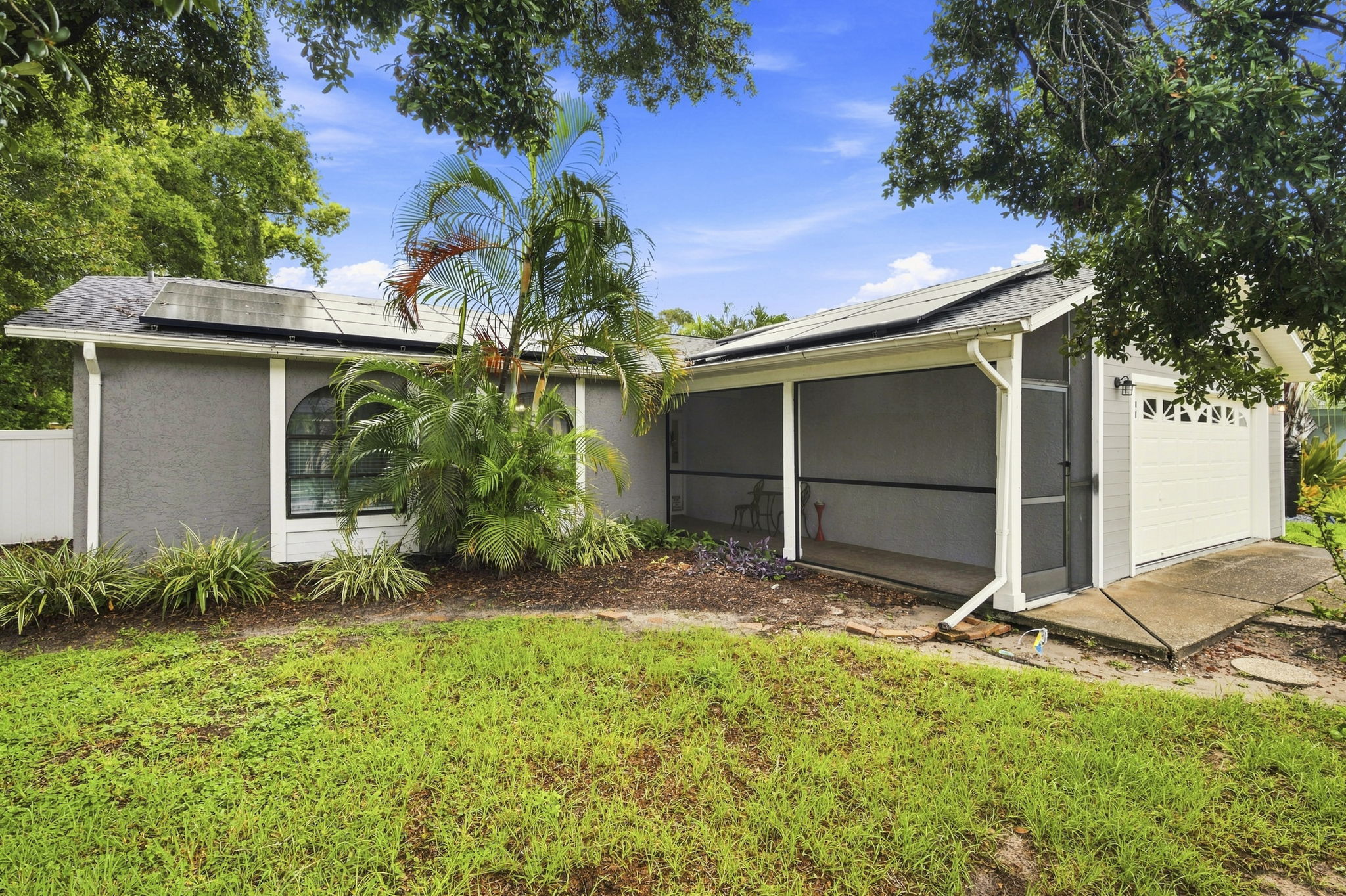 Front Exteriors (5)