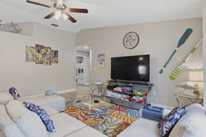 Interiors (22)