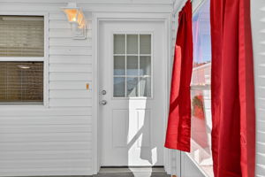 Front Entry from Enclosed Lanai