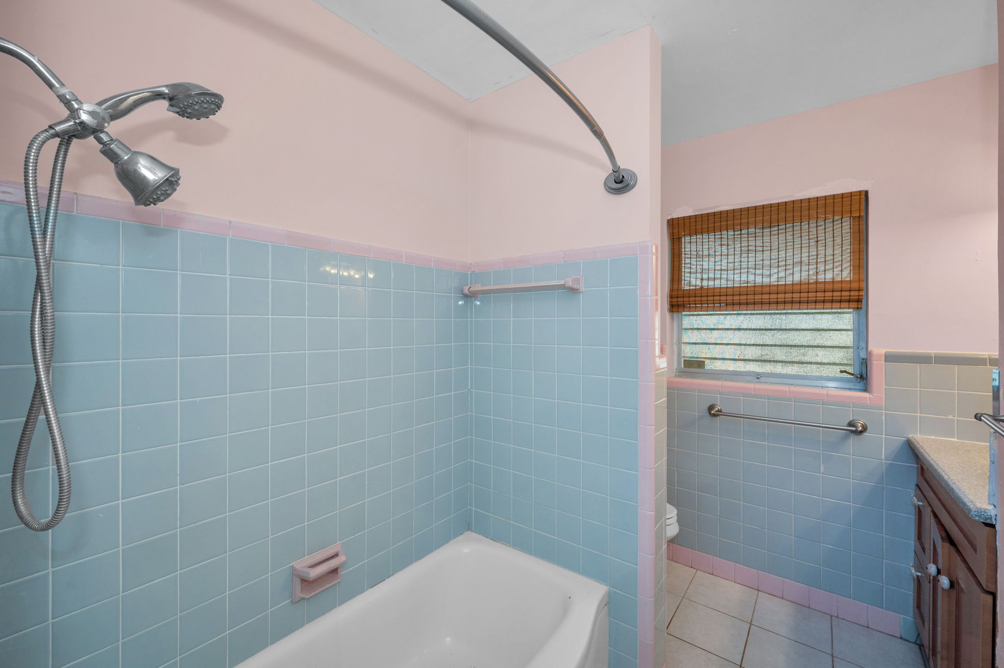 Bathroom1