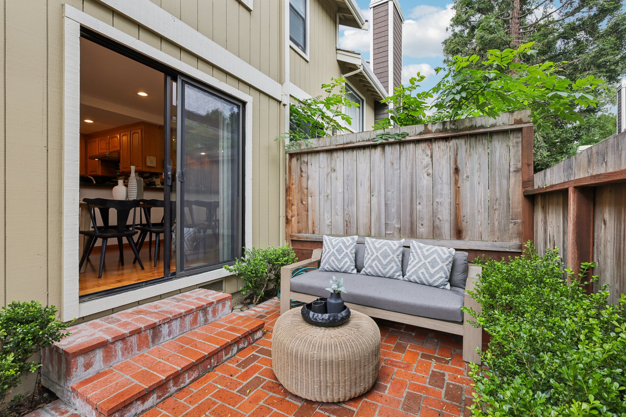 Rebecca Lynn Way-S1304-030.jpg