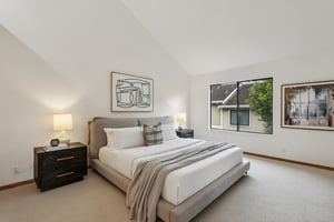 Rebecca Lynn Way-S1304-021.jpg