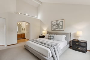 Rebecca Lynn Way-S1304-022.jpg