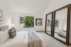 Rebecca Lynn Way-S1304-023.jpg