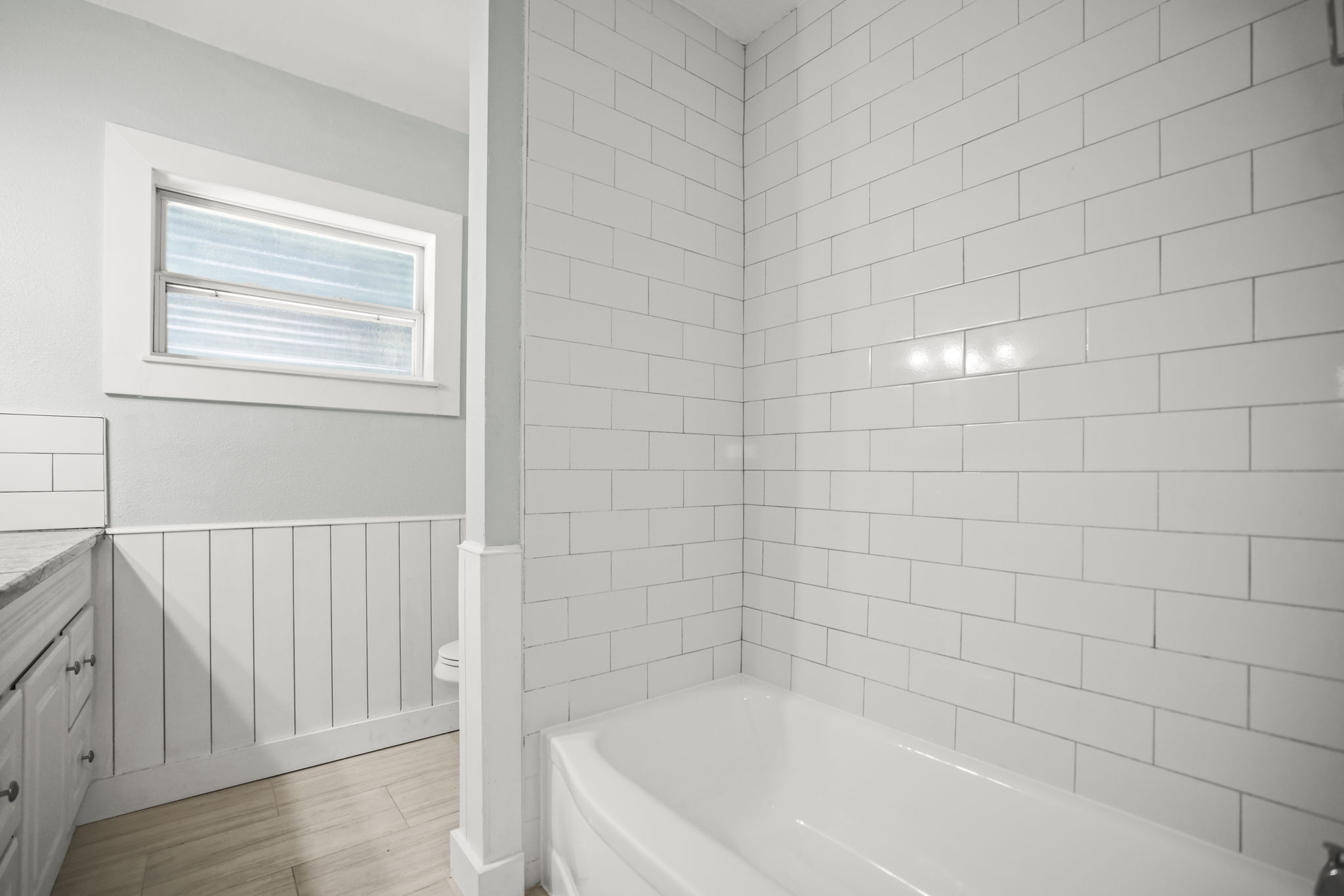 Bathroom 1 - 495A5947